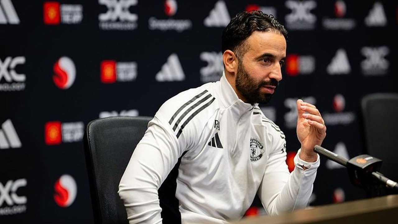 Ruben Amorim Dipecat Manchester United Usai Komentar Pedas ke Klub dan Gary Neville