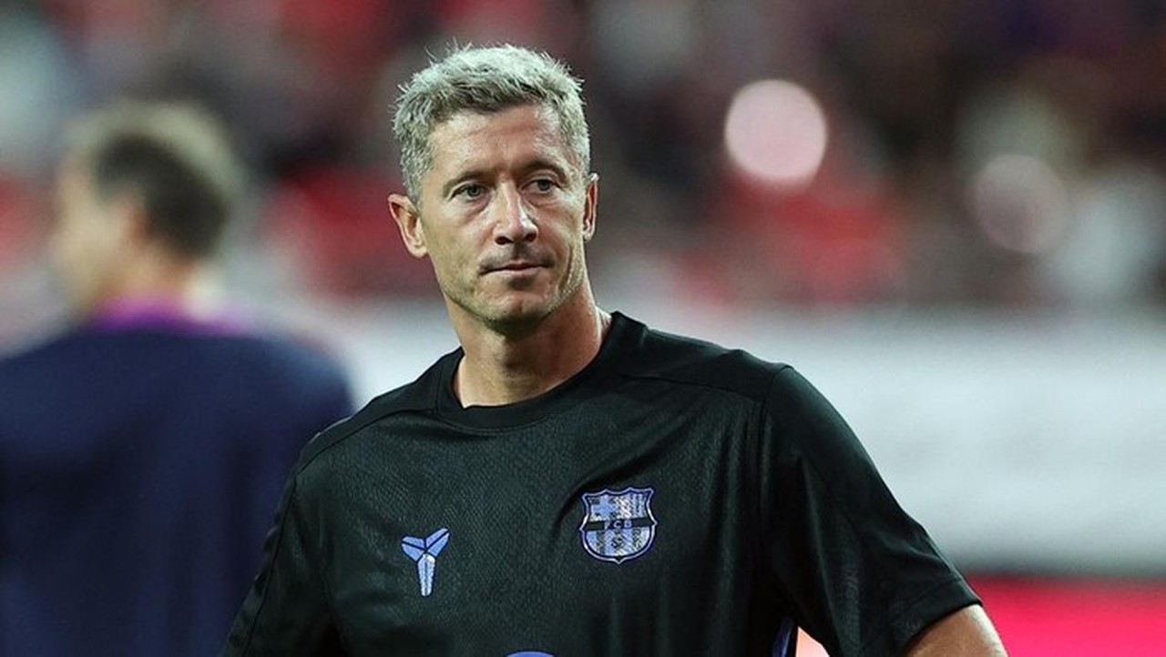 Robert Lewandowski Siap Pensiun, Ungkap Persiapan Matang Usai Gantung Sepatu