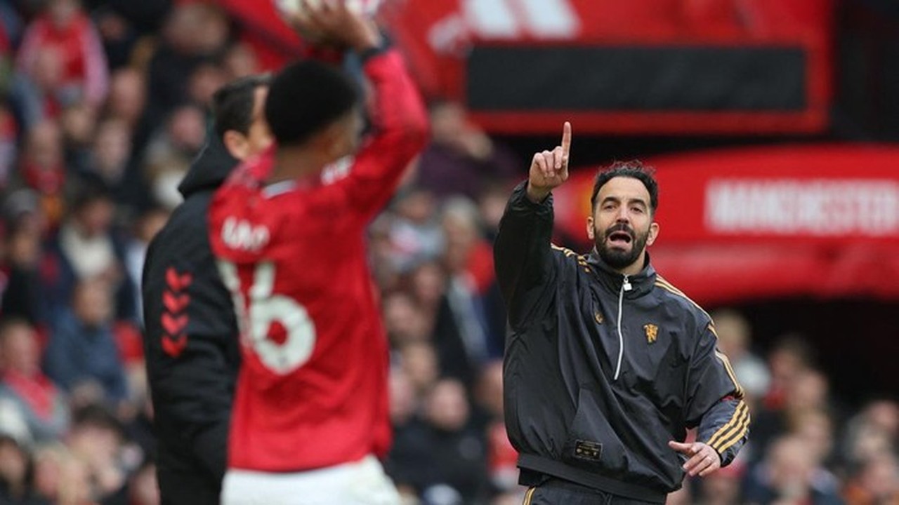 Jamie Carragher: Era Direktur Olahraga Berkuasa, Amorim dan Maresca Jadi Korban Jamie Carragher: Era Direktur Olahraga Berkuasa, Amorim dan Maresca Jadi Korban