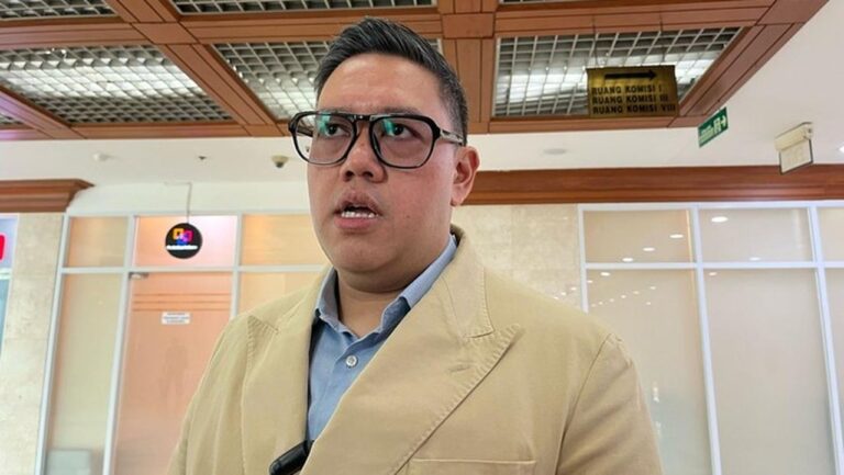 Komisi I DPR Minta Kemenlu Siapkan Skenario Evakuasi Darurat WNI di Venezuela Pasca Serangan AS