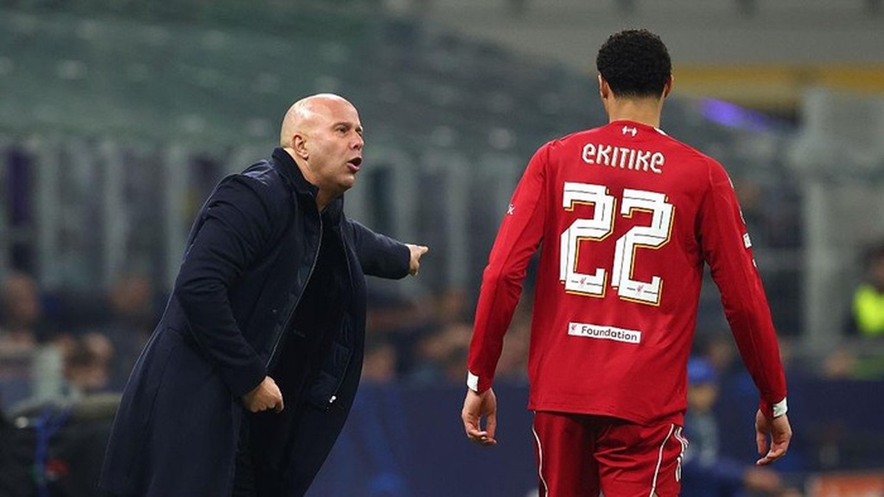 Cedera Hamstring Hugo Ekitike, Liverpool Cemas Jelang Laga Krusial Melawan Arsenal