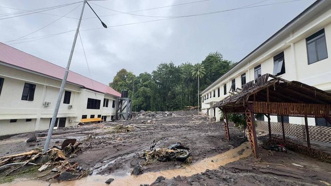 Banjir Bandang Sitaro Tewaskan 16 Warga, Ratusan Rumah Rusak Berat