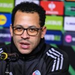 Suporter Strasbourg Murka Liam Rosenior Gabung Chelsea, Sebut Kepemilikan Ganda Berbahaya