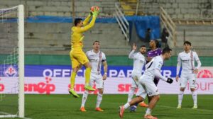 Kiper Timnas Indonesia Emil Audero Lakukan 7 Penyelamatan, Cremonese Tetap Kalah dari Fiorentina