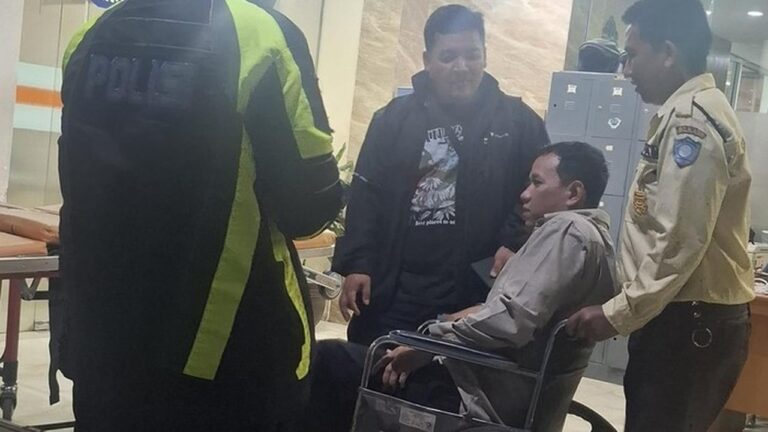 Aksi Nekat Sopir Avanza di Bekasi: Lawan Arah, Tabrak Motor, Lalu Seret Hingga Terbakar