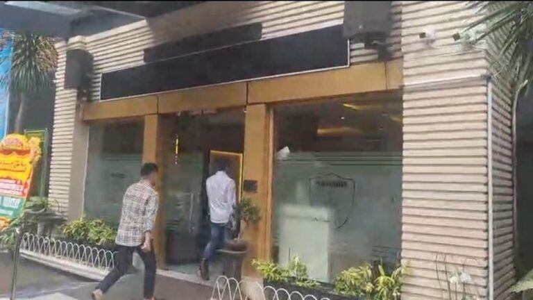 Dokter Richard Lee Penuhi Panggilan Polda Metro Jaya Sebagai Tersangka Kasus Kesehatan