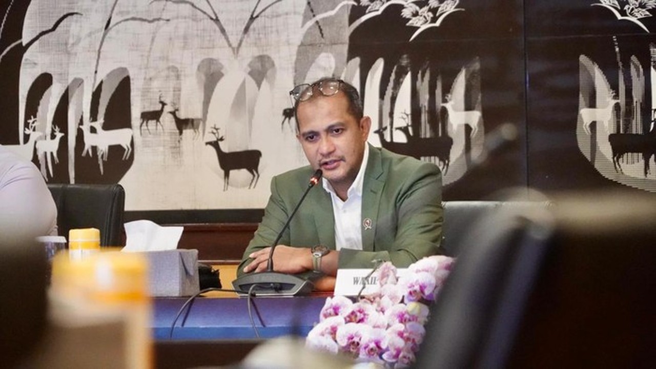 Wamenkumham Omar Sharif Hiariej: Pasal Demo Mengatur, Bukan Melarang, Wajib Pemberitahuan Wamenkumham Omar Sharif Hiariej: Pasal Demo Mengatur, Bukan Melarang, Wajib Pemberitahuan