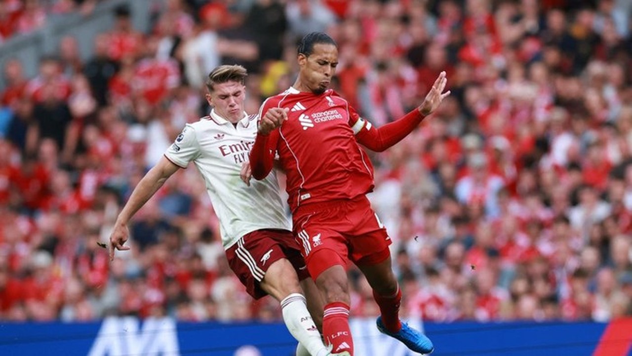 Arne Slot Akui Arsenal Nyaris Sempurna, Liverpool Hadapi Ujian Berat