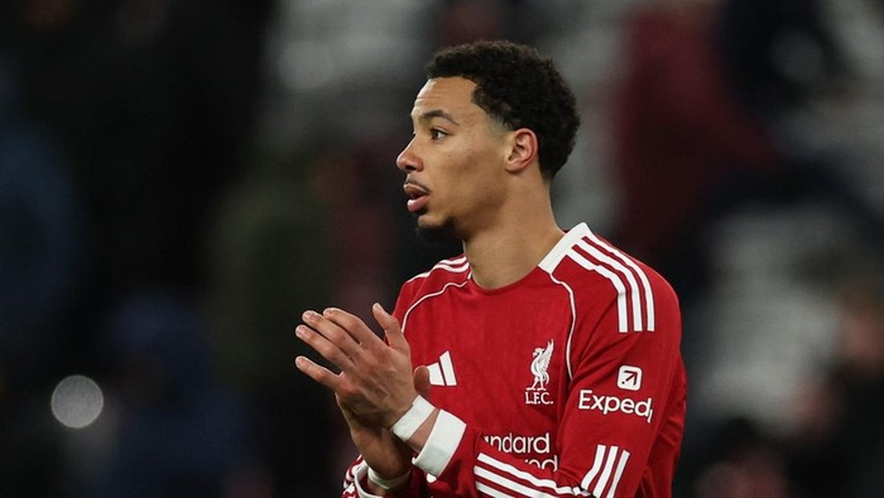 Arsenal vs Liverpool: Hugo Ekitike Diragukan Tampil Akibat Cedera Otot Arsenal vs Liverpool: Hugo Ekitike Diragukan Tampil Akibat Cedera Otot