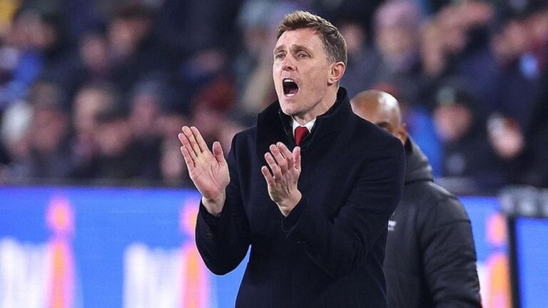 Burnley vs Man Utd: Fletcher Frustrasi Setan Merah Gagal Manfaatkan Peluang Emas Burnley vs Man Utd: Fletcher Frustrasi Setan Merah Gagal Manfaatkan Peluang Emas