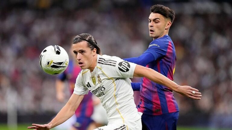 Alvaro Carreras Bertekad Raih Gelar Final Perdana Bersama Real Madrid di El Clasico