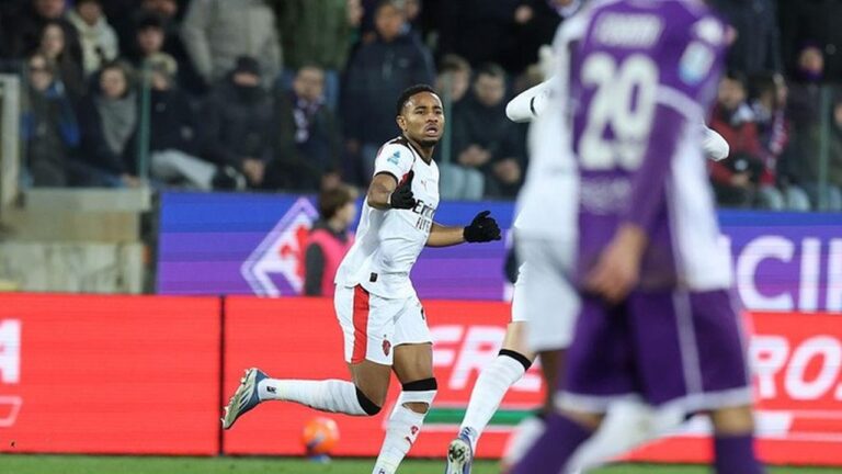 Fiorentina vs AC Milan Berakhir Imbang 1-1, Gol Nkunku Selamatkan Rossoneri di Menit Akhir Fiorentina vs AC Milan Berakhir Imbang 1-1, Gol Nkunku Selamatkan Rossoneri di Menit Akhir