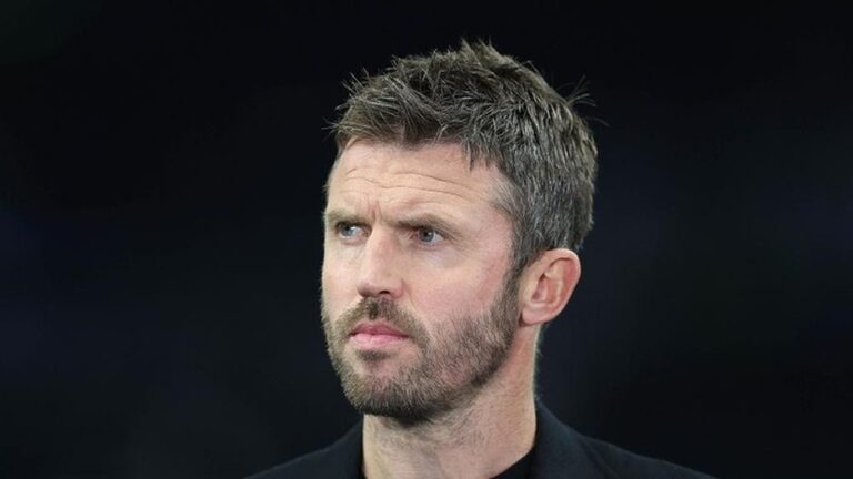 Michael Carrick Jadi Caretaker MU, Janjikan Sepak Bola Menyerang yang Bikin Fans Loncat