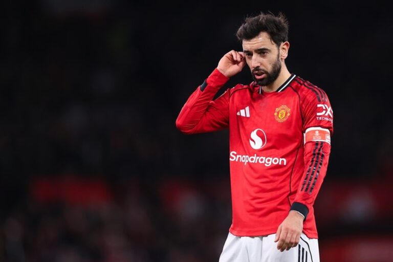 Bruno Fernandes Frustrasi di Manchester United, Siap Hengkang ke Eropa atau Arab Saudi?
