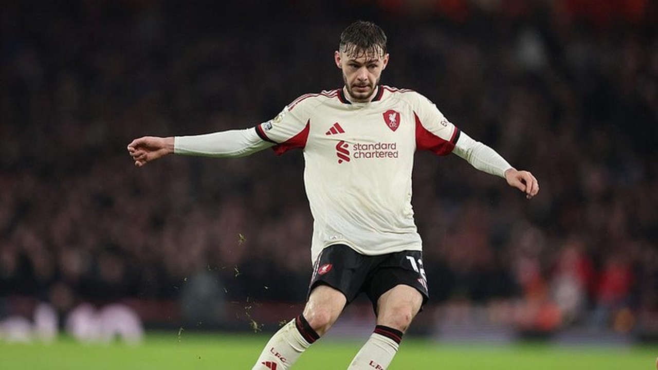 Conor Bradley Jalani Operasi Lutut, Berharap Segera Kembali Bermain untuk Liverpool