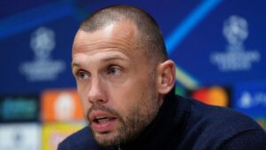 John Heitinga Gabung Tottenham sebagai Asisten Manajer, Gantikan Posisi Thomas Frank